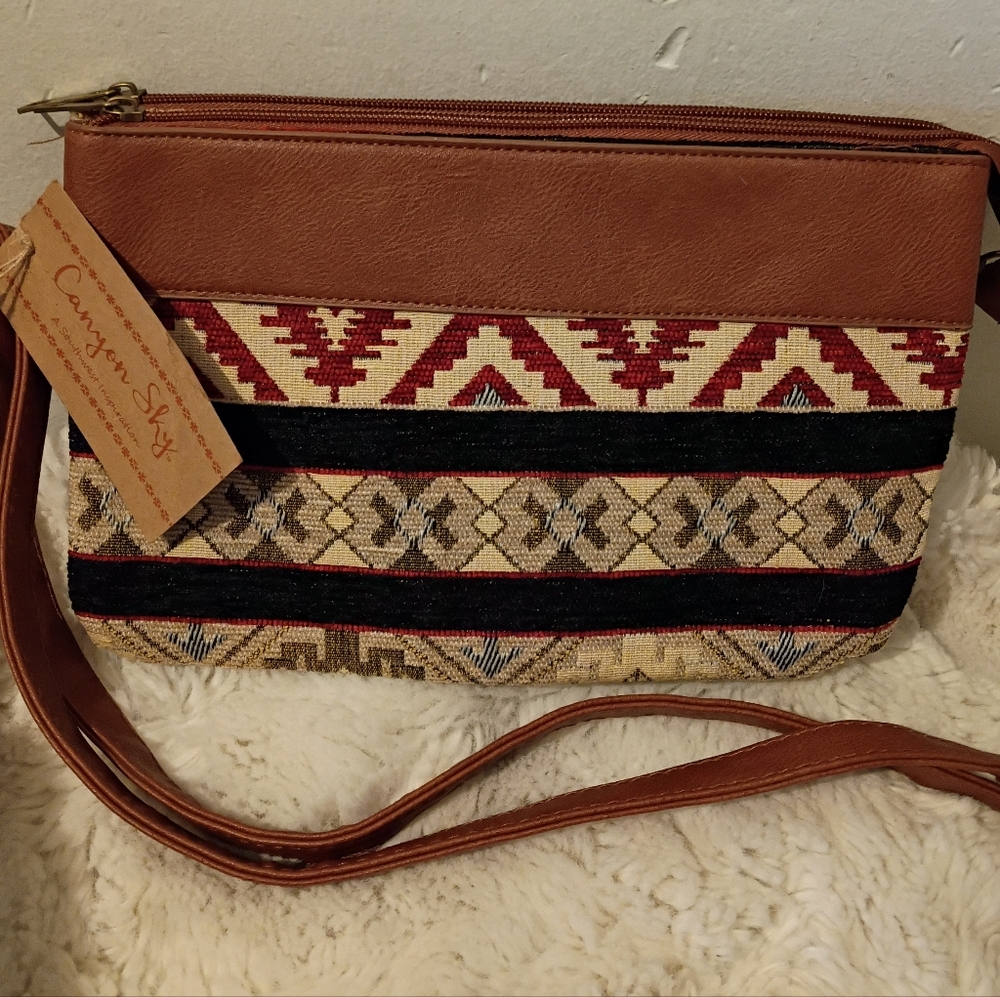 Canyon Sky Crossbody NWT